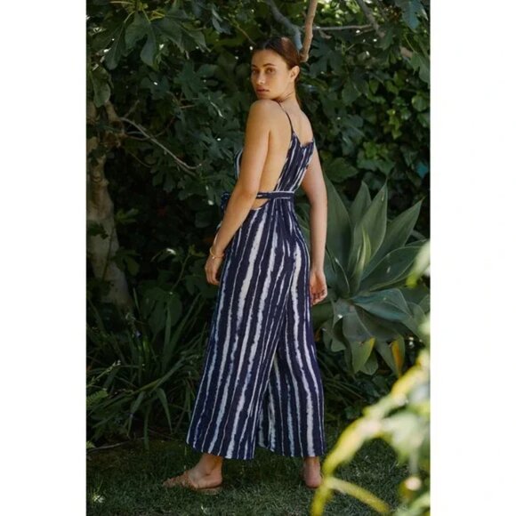 061 Anthropologie The Mason Tie-Front Jumpsuit NWT in Navy Size Small - Picture 4 of 12